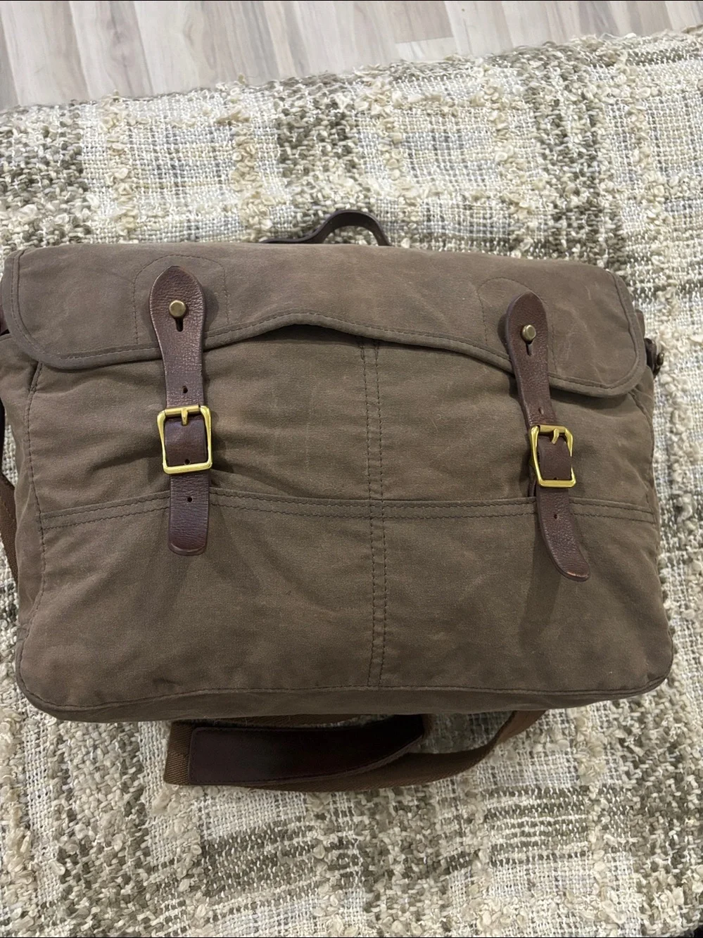 J. CREW MENS ABINGDON BRIEFCASE MESSENGER LAPTOP BAG BROWN KHAKI LEATHER